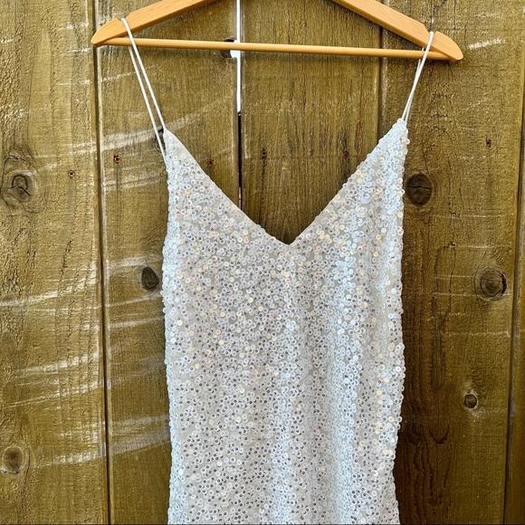 White Backless Sequin Mini Slip Dress 🌿 - Picture 6 of 11
